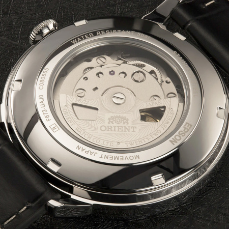 Часы наручные Orient RA-AC0J05L10B