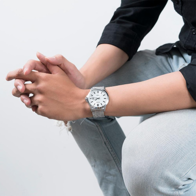 Часы наручные Orient SUNE5004W0