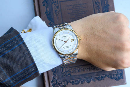 Часы наручные Tissot T086.408.22.036.00