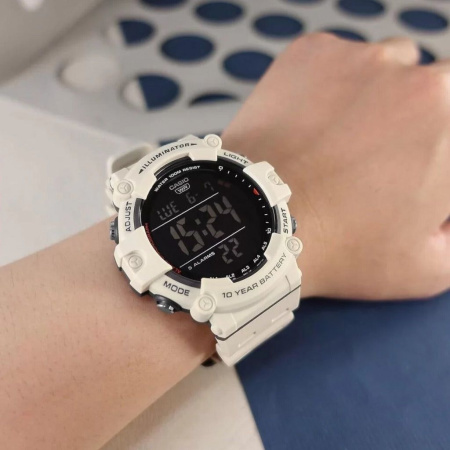 Часы наручные Casio AE-1500WH-8B2VDF
