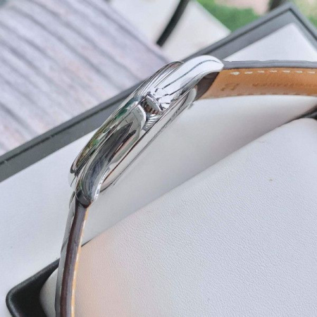 Часы наручные Longines L27554773