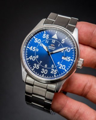 Часы наручные Orient RA-AC0H01L10B