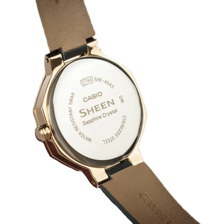 Часы наручные Casio SHE-4543GL-8AUER