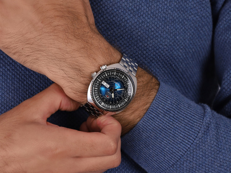 Часы наручные Orient RA-AA0E03L19B