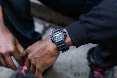 Часы наручные Casio DW-5900-1ER