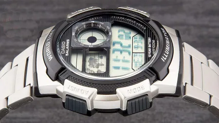 Часы наручные Casio AE-1000WD-1AVEF