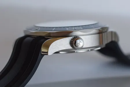 Часы наручные Omega 21032422004001 Часы наручные Omega 21032422004001