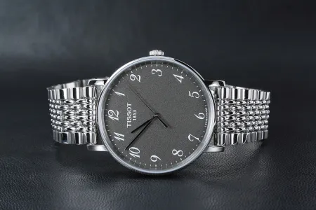 Часы наручные Tissot T109.410.11.072.00